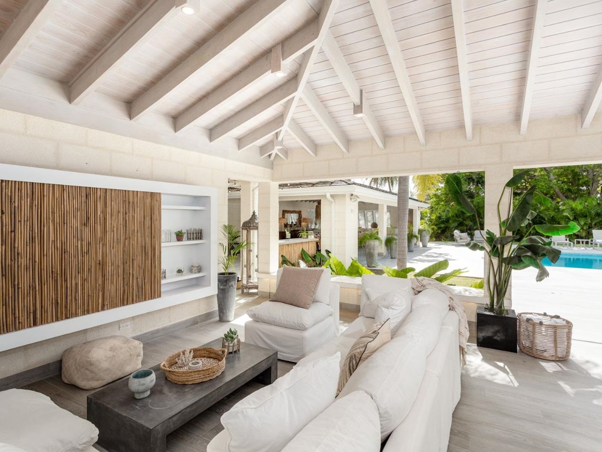 Outdoor Seating at Villa Aama in Barbados