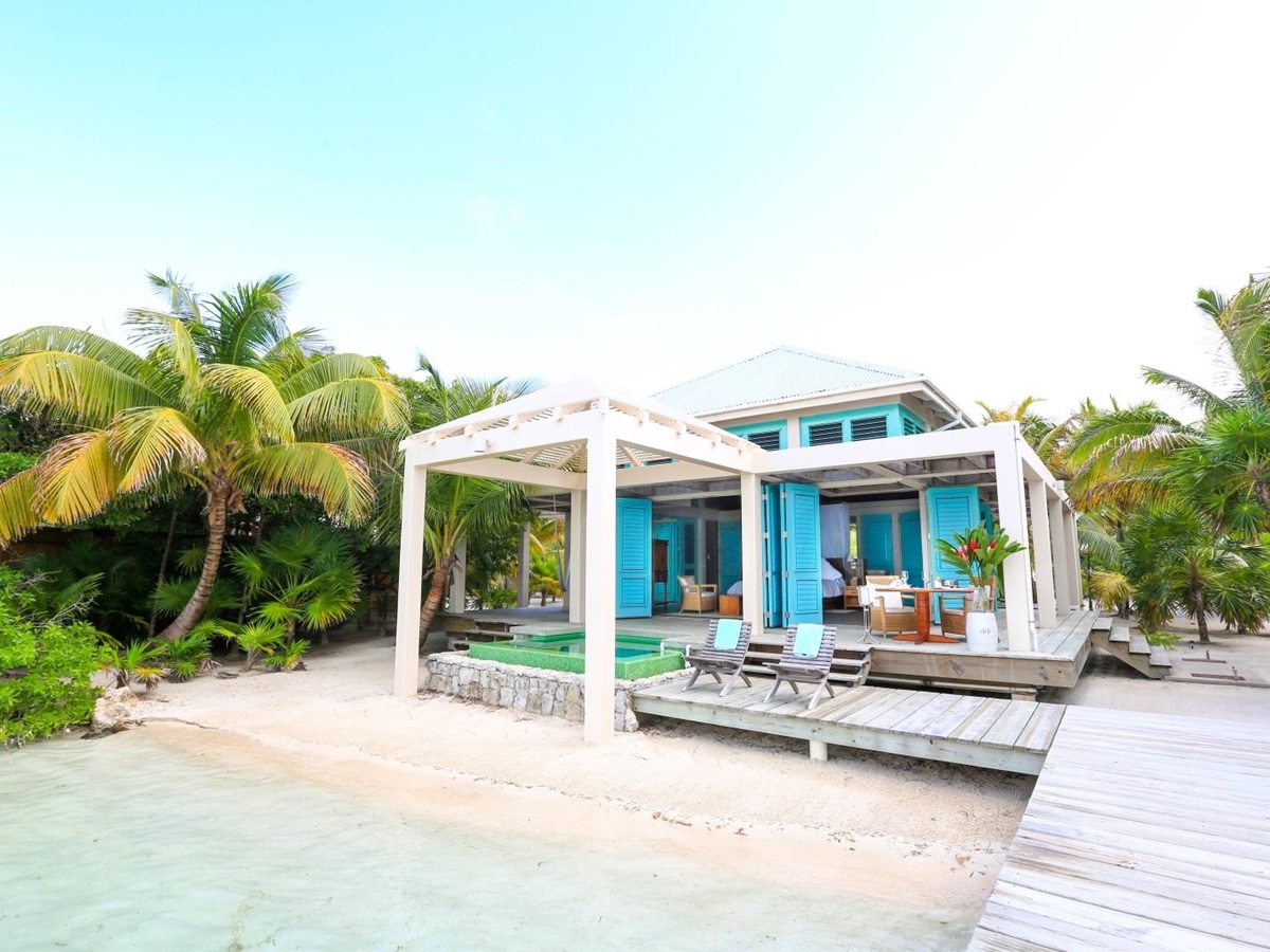 Villa at Cayo Espanto in Belize