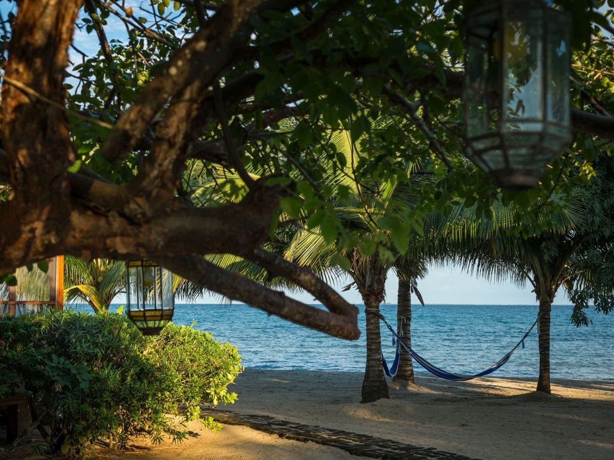 Beach at Turtle Inn in Belize