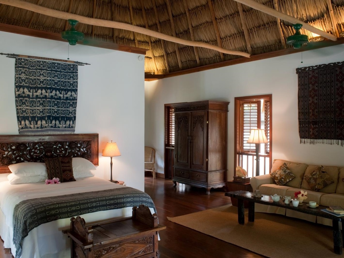 Bedroom at Turtle Inn in Belize
