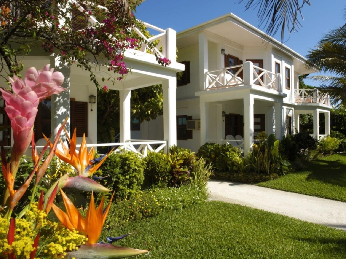 The Palmetto rooms at Victoria House resort on Ambergris Caye Belize