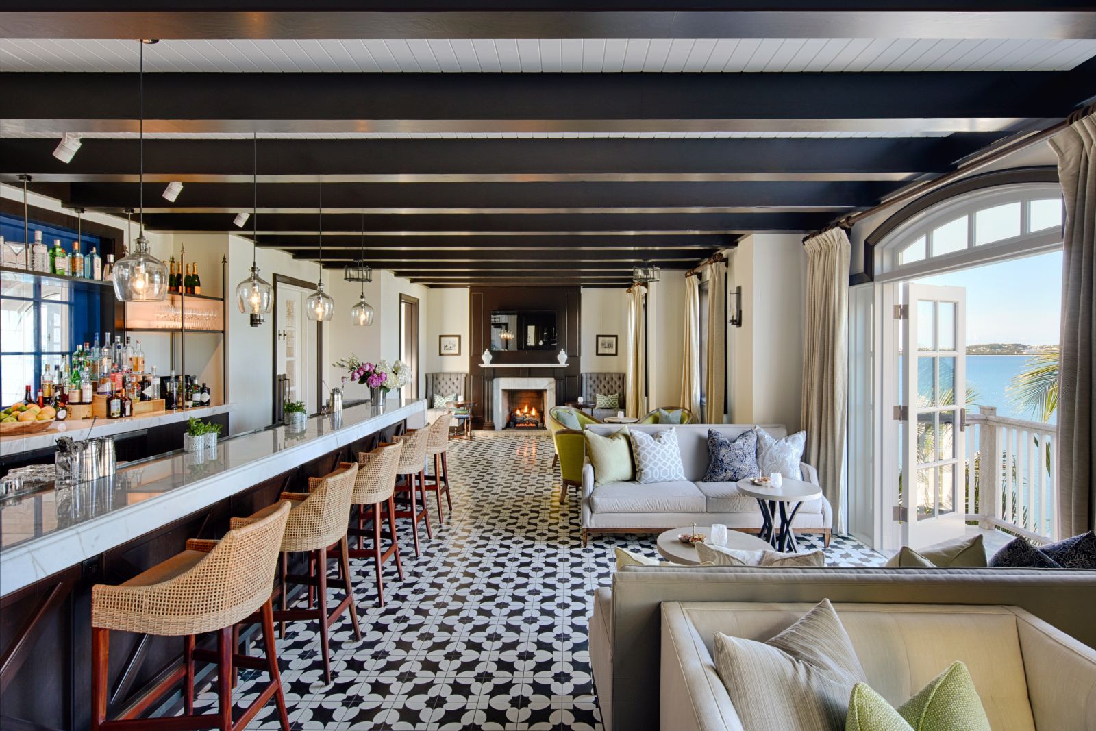 Conservatory bar at the Rosewood Bermuda