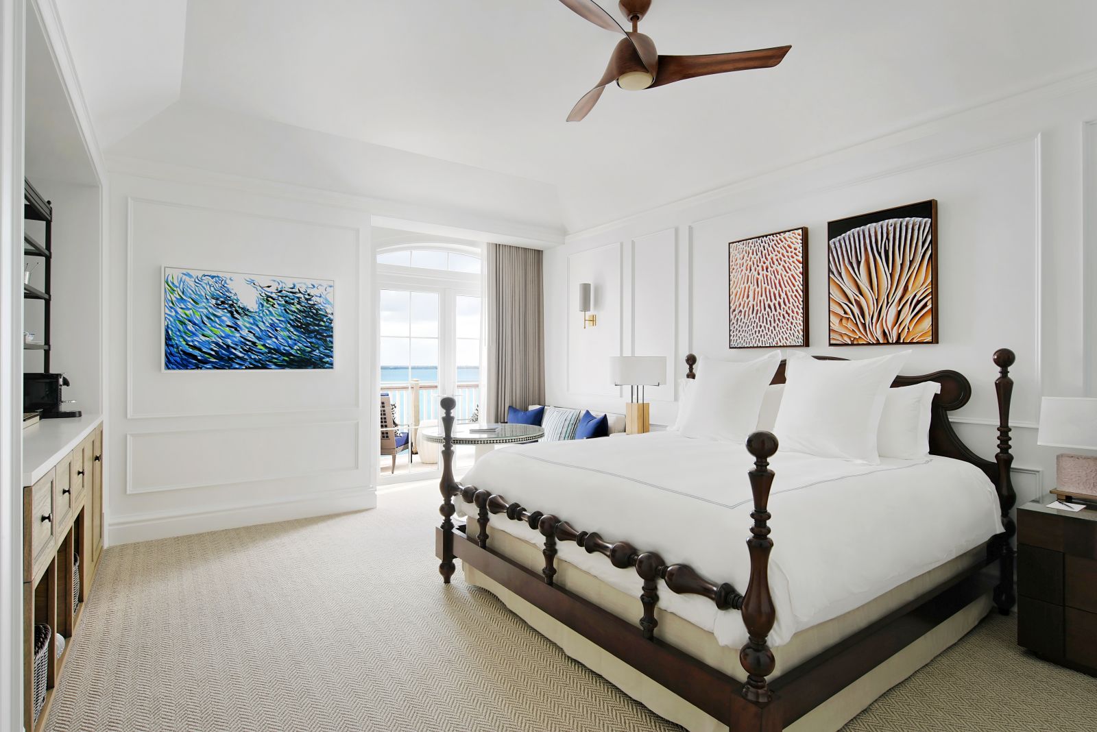Guest room at the Rosewood Bermuda
