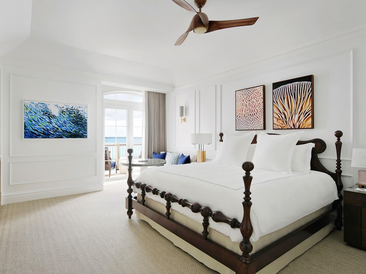 Guest room at the Rosewood Bermuda