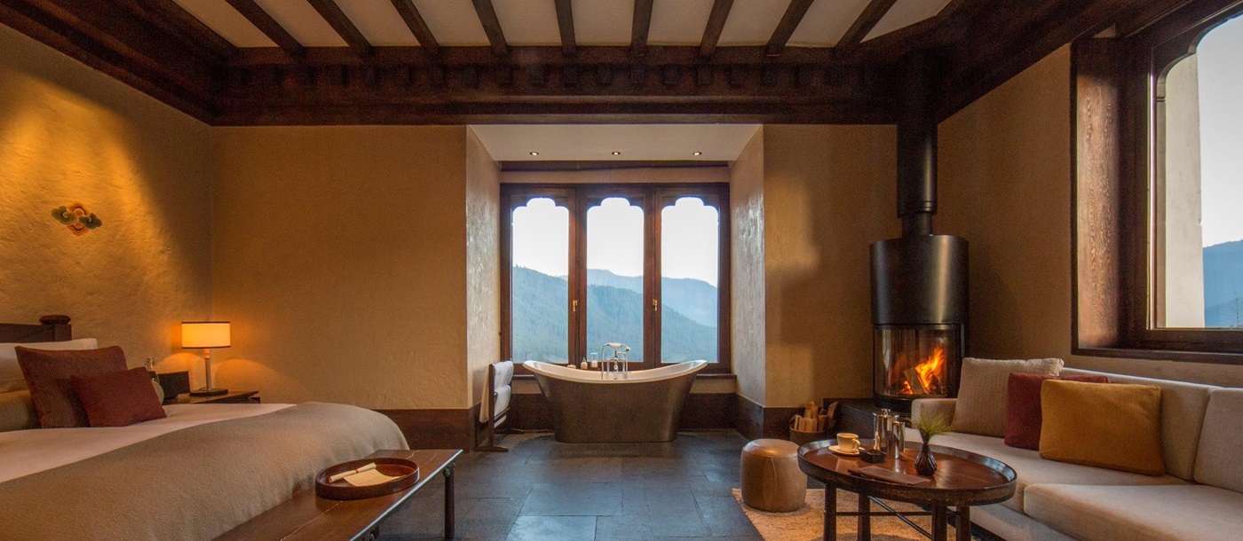 Double bedroom of Amankora Gangtey, Bhutan