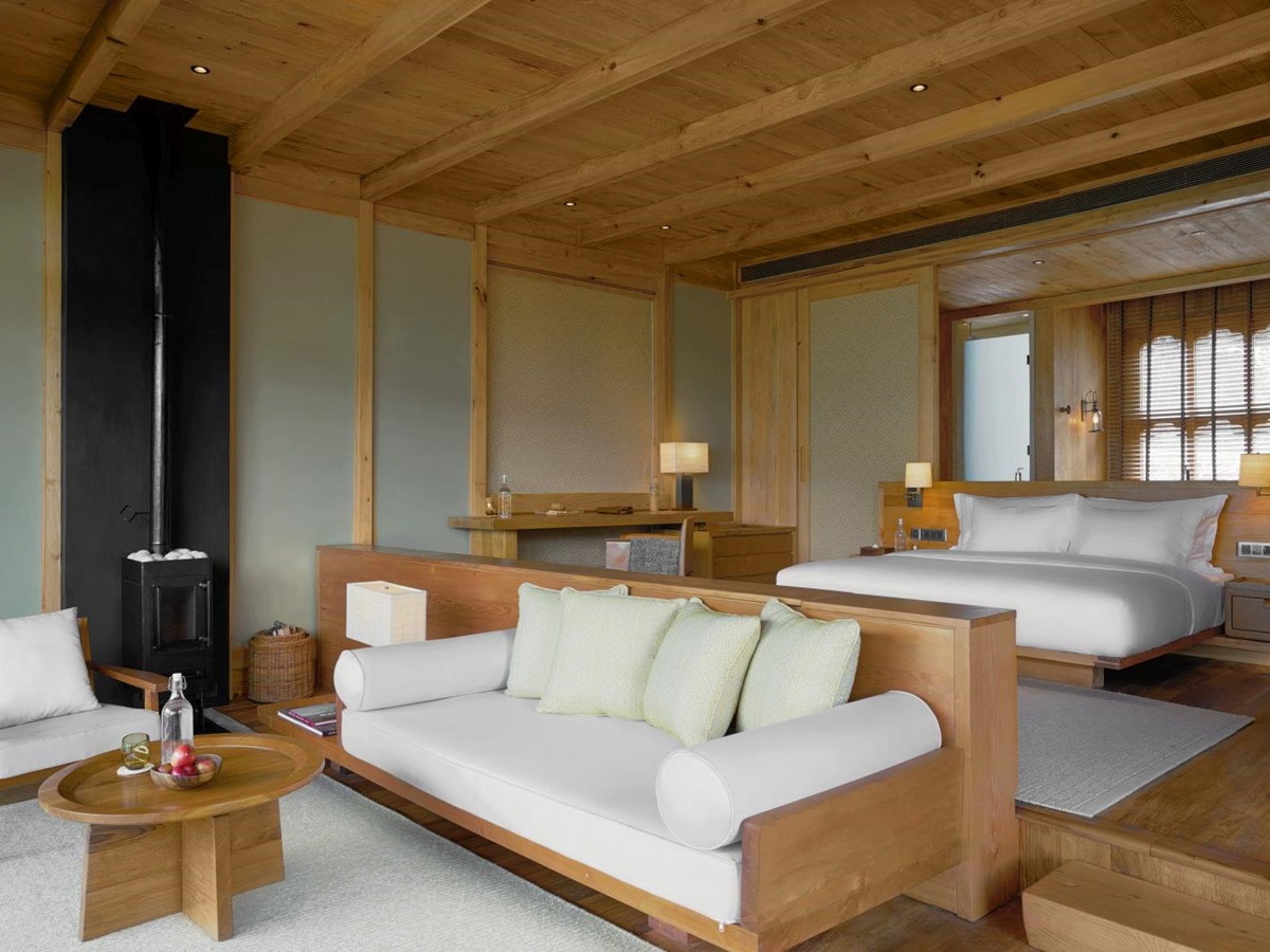 Living area for the Lodge Suite Bedroom