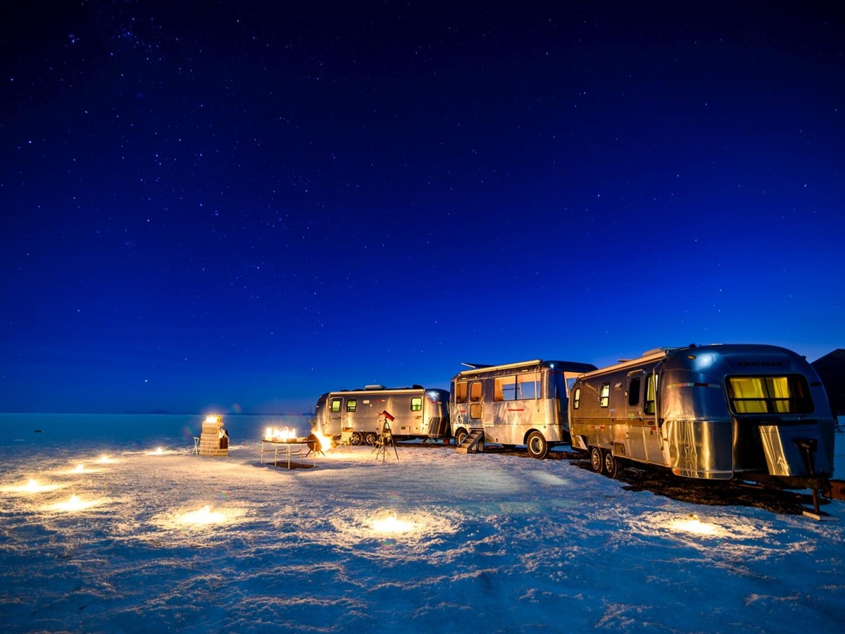 Evening view of Deluxe Airstream Camper in Bolivia Salt Flats