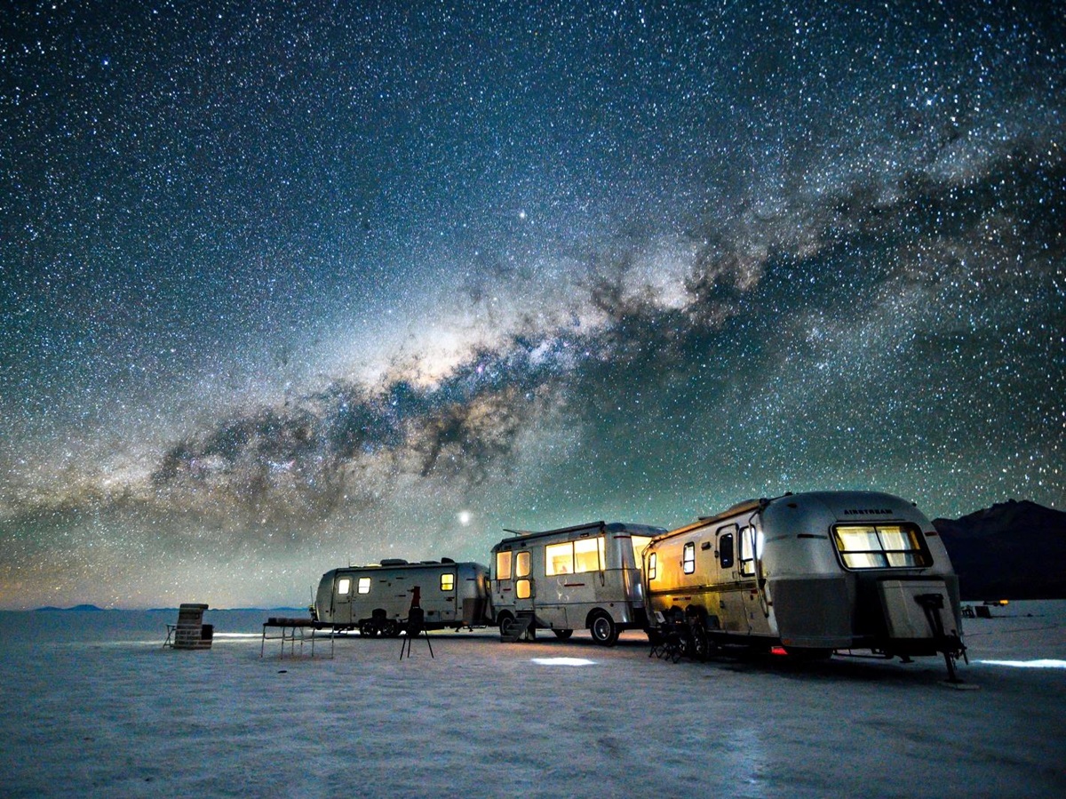 Night sky of Deluxe Airstream Camper in Bolivia Salt Flats