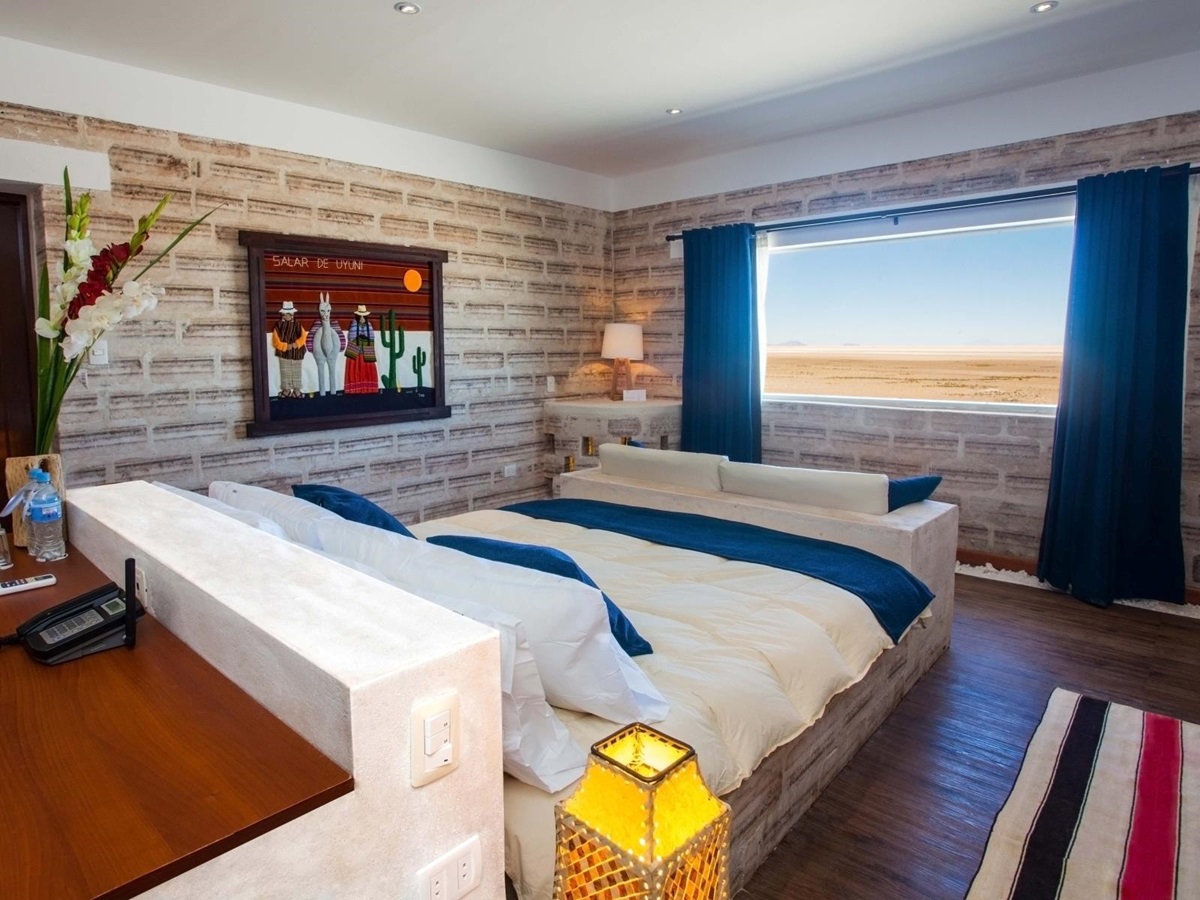 Bedroom at Luna Salada Salt Hotel in Bolivia