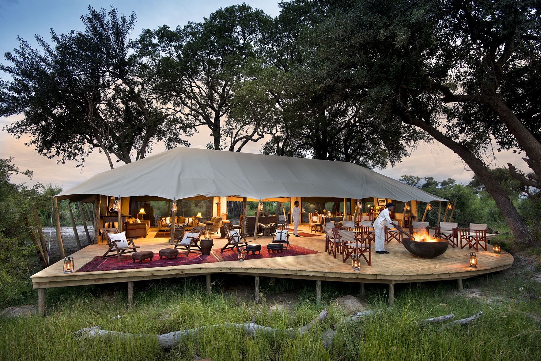 Outdoor living at the Duba Expedition Camp