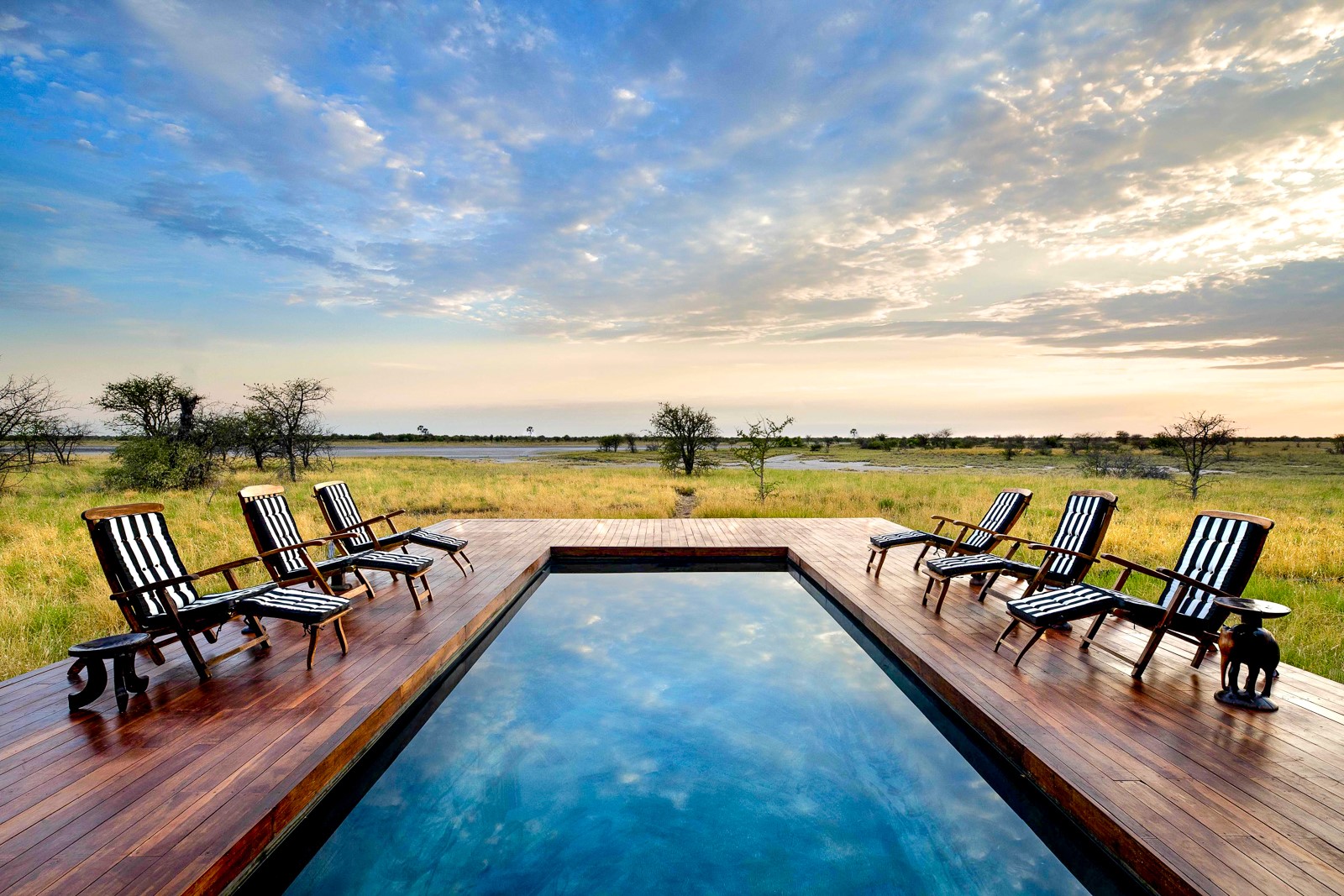 Swimming pool overlooking the Makgadikgadi Pans National Park at Jack's Private Camp