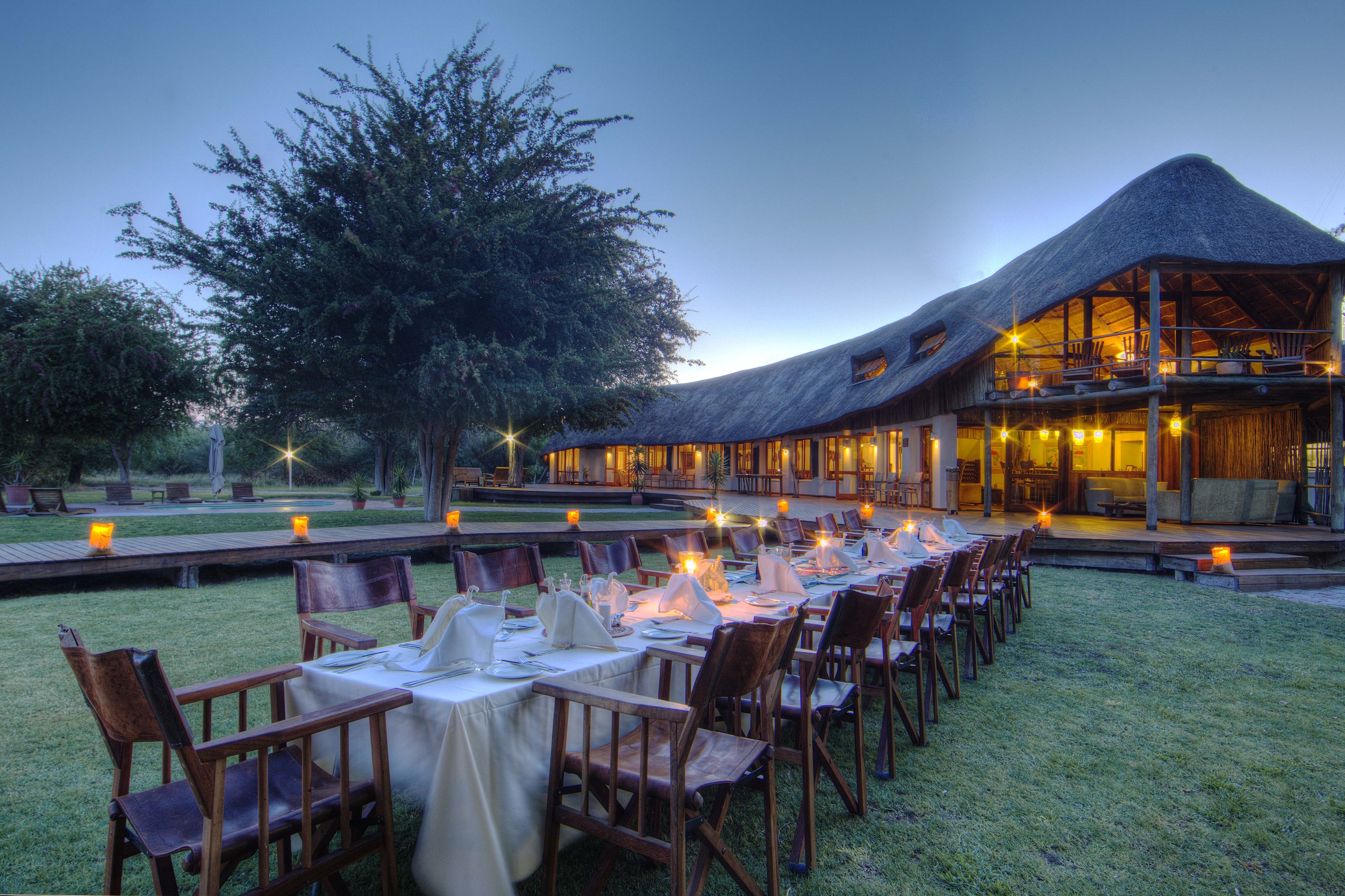 Dining at Leroo La Tau