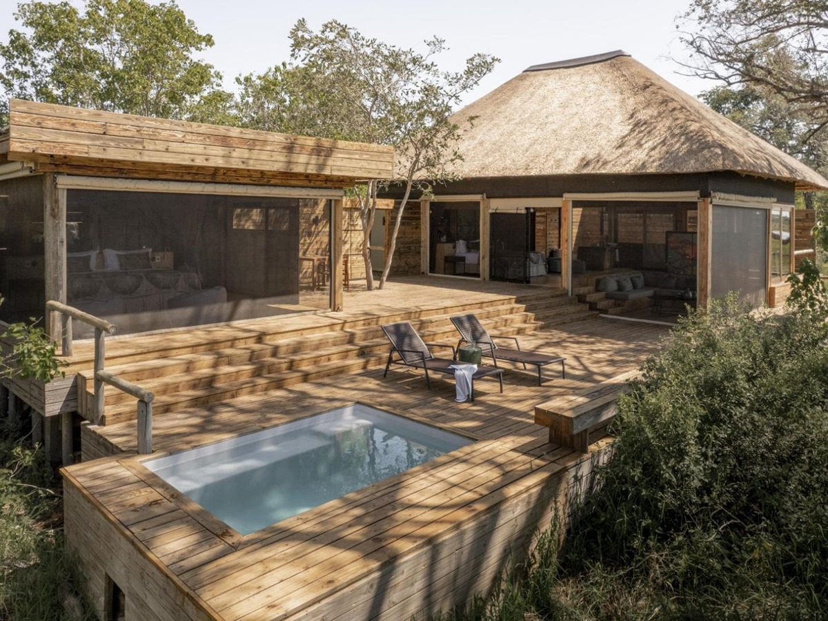 Guest suite terrace with plunge pool at Vumbura Plains in Botswana's Okavango Delta