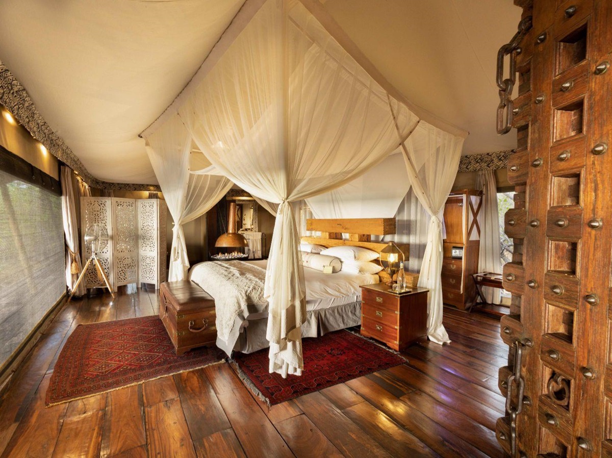 Guest suite bedroom at Zafara Camp on the Selinda Reserve in Botswana