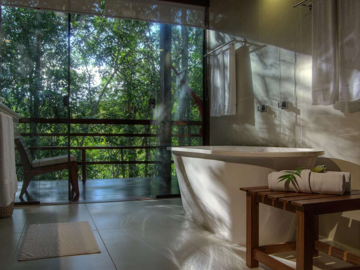 Bathroom at Anavilhanas Lodge in Brazil