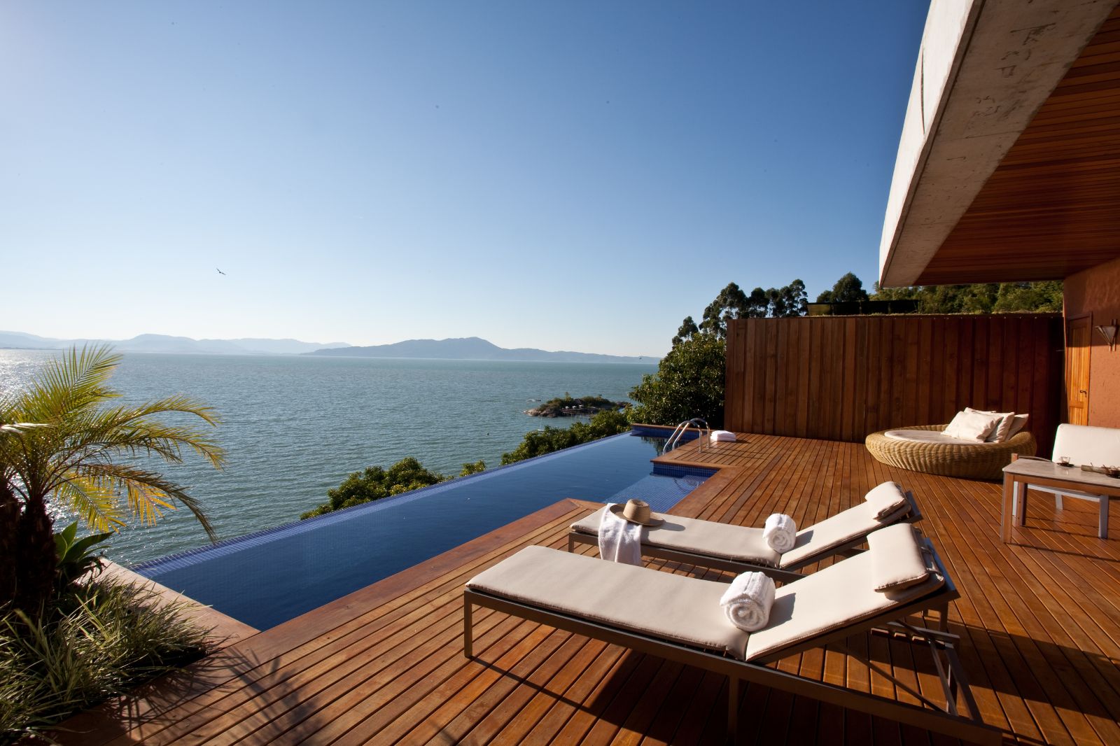 Esmerelda guest suite deck and pool at Ponta Dos Ganchos Excusive Resort in Brazil