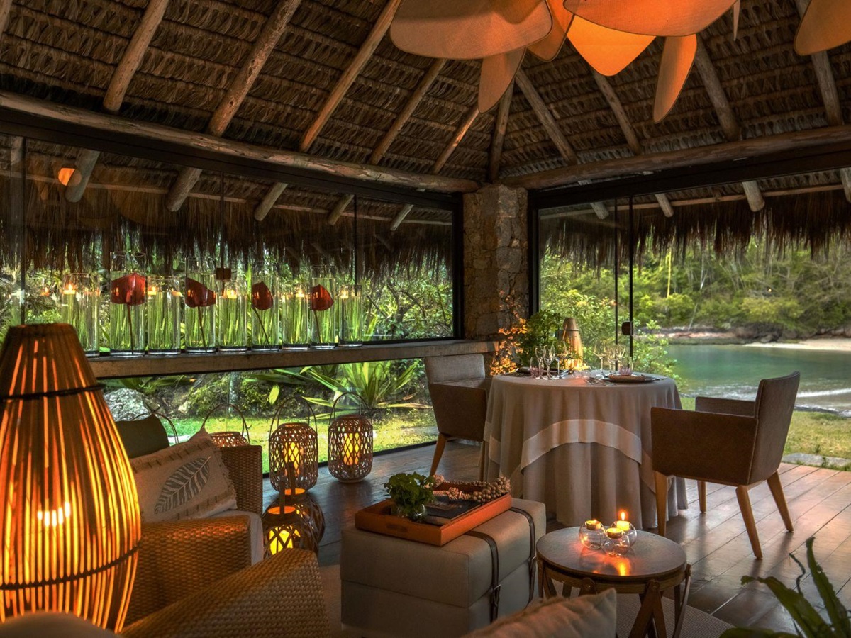 Island dining at Ponta Dos Ganchos Excusive Resort in Brazil