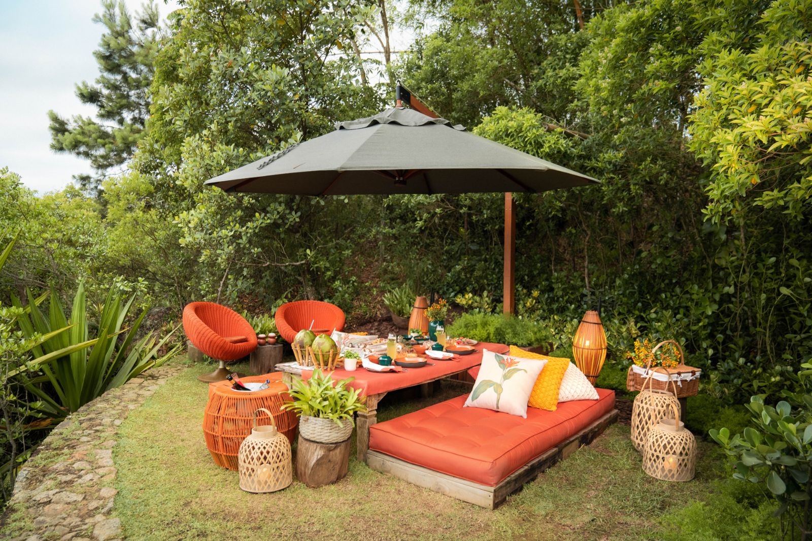 Picnic set up on the grounds of Ponta Dos Ganchos Excusive Resort in Brazil