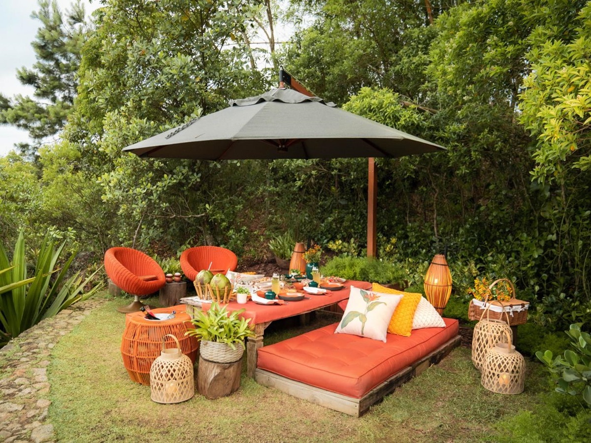 Picnic set up on the grounds of Ponta Dos Ganchos Excusive Resort in Brazil