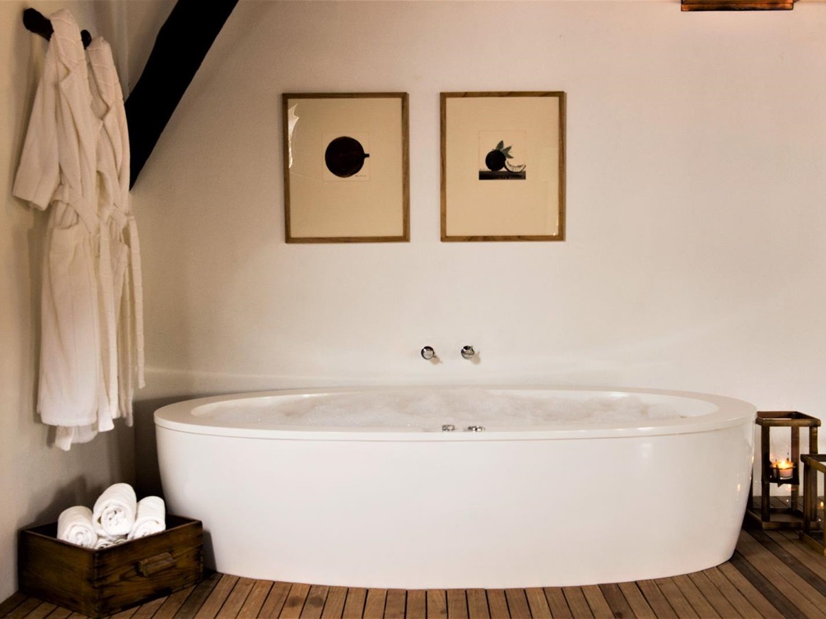 Bathroom at Pousada Literaria in Paraty in Brazil