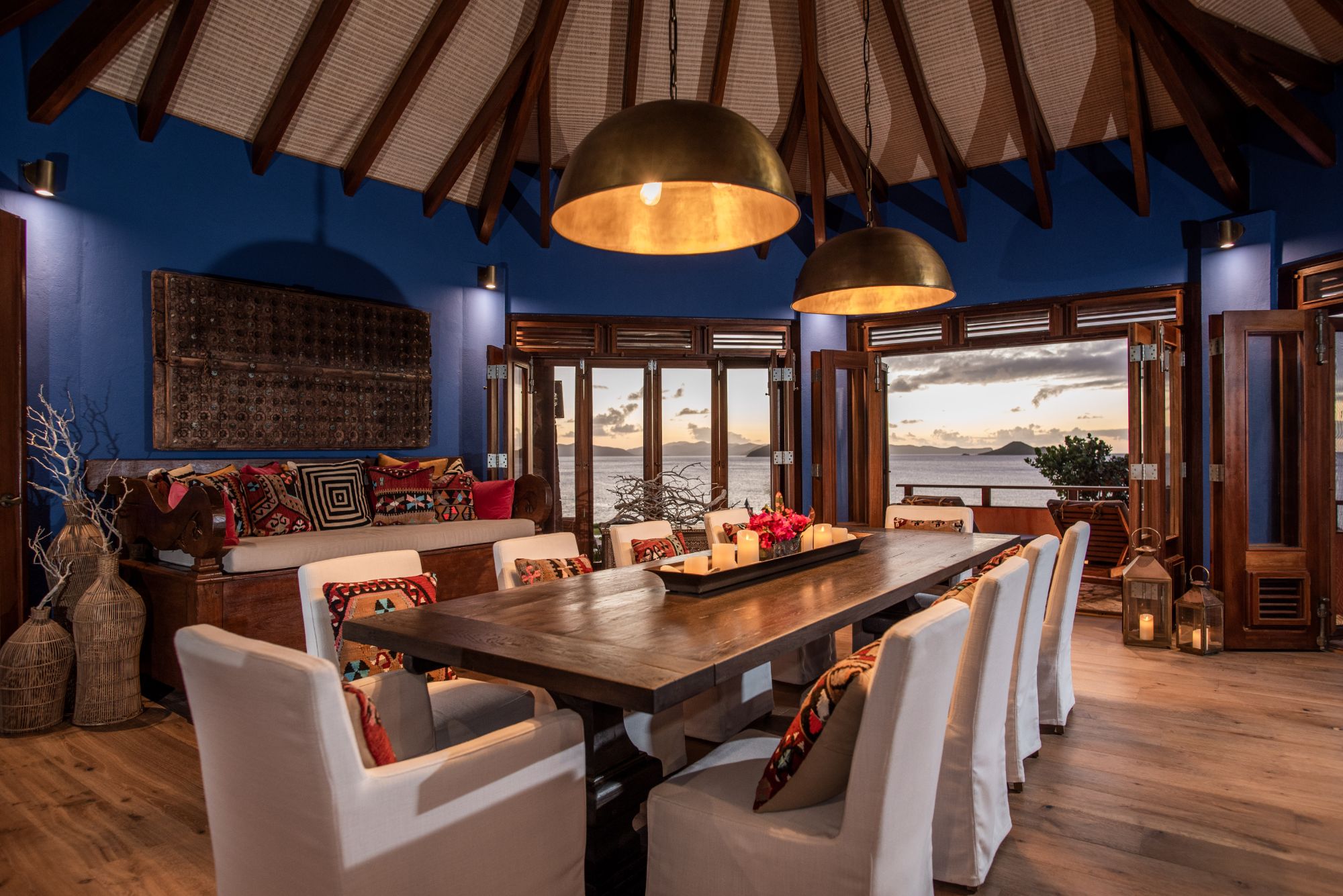 Dining room at Baraka Point