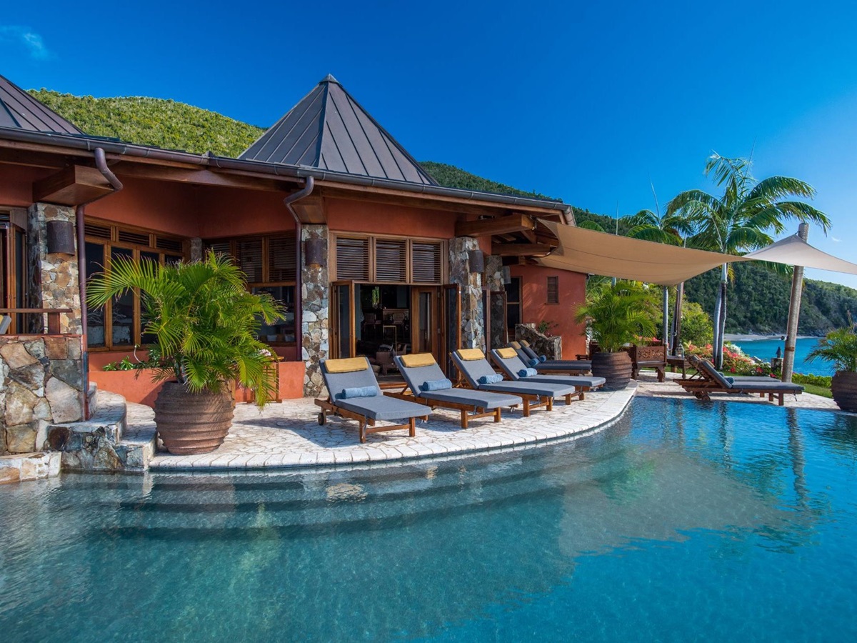 Pool at Baraka Point