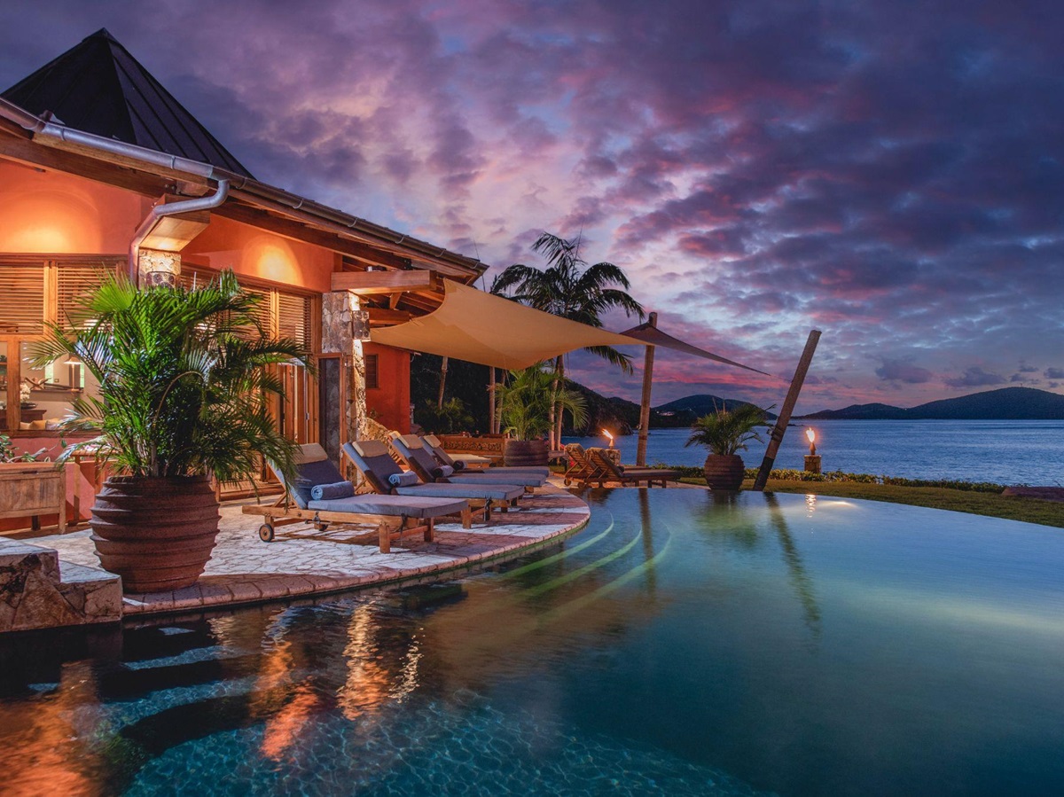 Pool area at sunset at Baraka Point