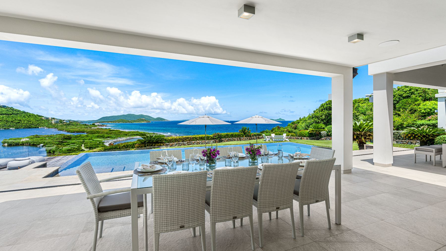 Outdoor dining at Nora Hazel House in the British Virgin Islands, Caribbean