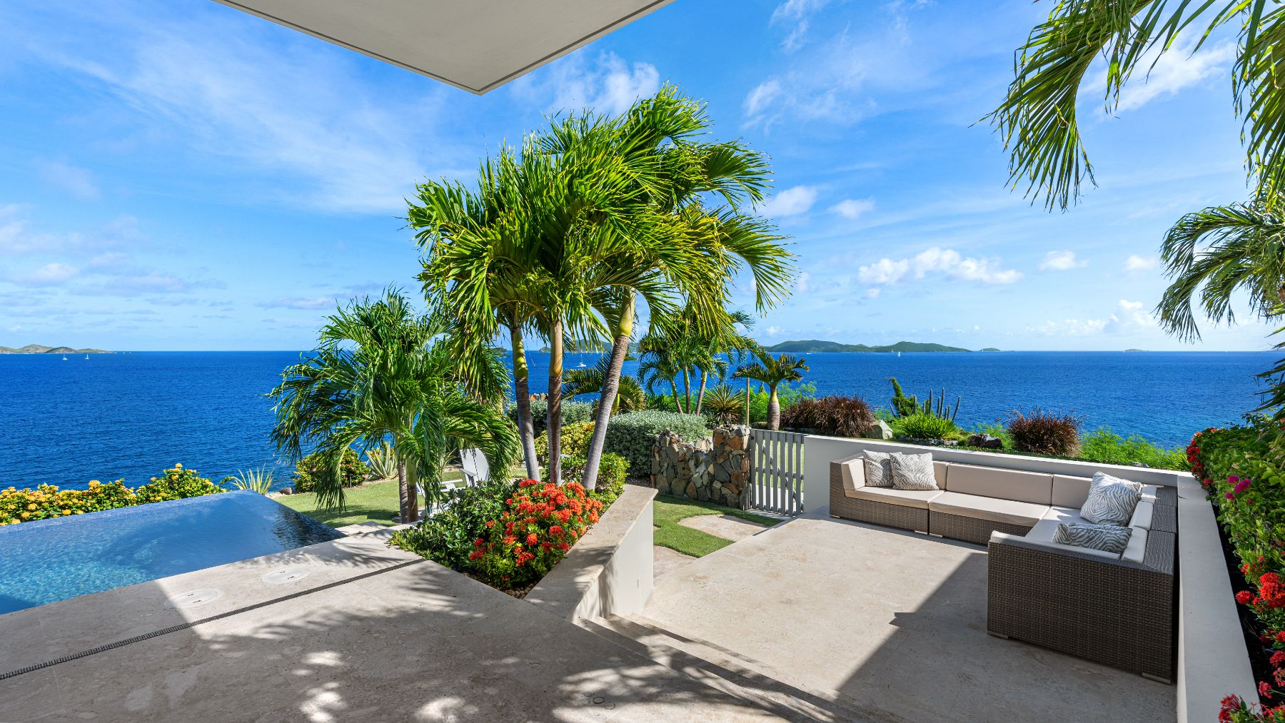 Outdoor seating at Osprey House in the British Virgin Islands, Caribbean