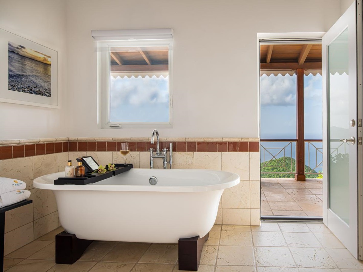 Bathroom 2 at St Bernard's Hill House in the British Virgin Islands