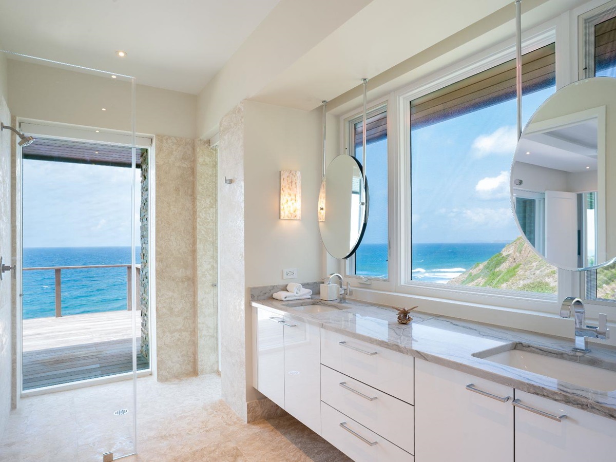 Bathroom with sea views at Whale Point in the Nut Oil Bay Resort in the British Virgin Islands