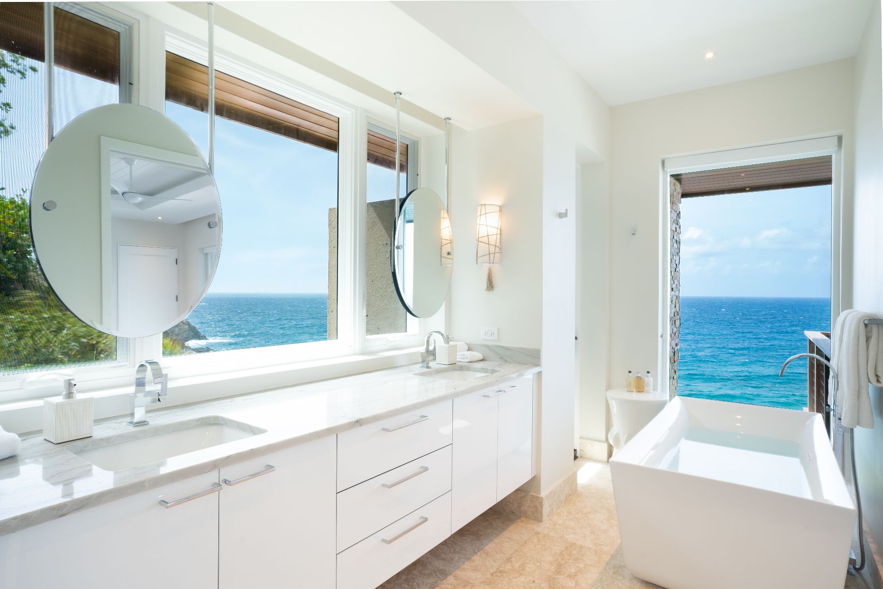 Bathroom with sea views at Whale Point in the Nut Oil Bay Resort in the British Virgin Islands