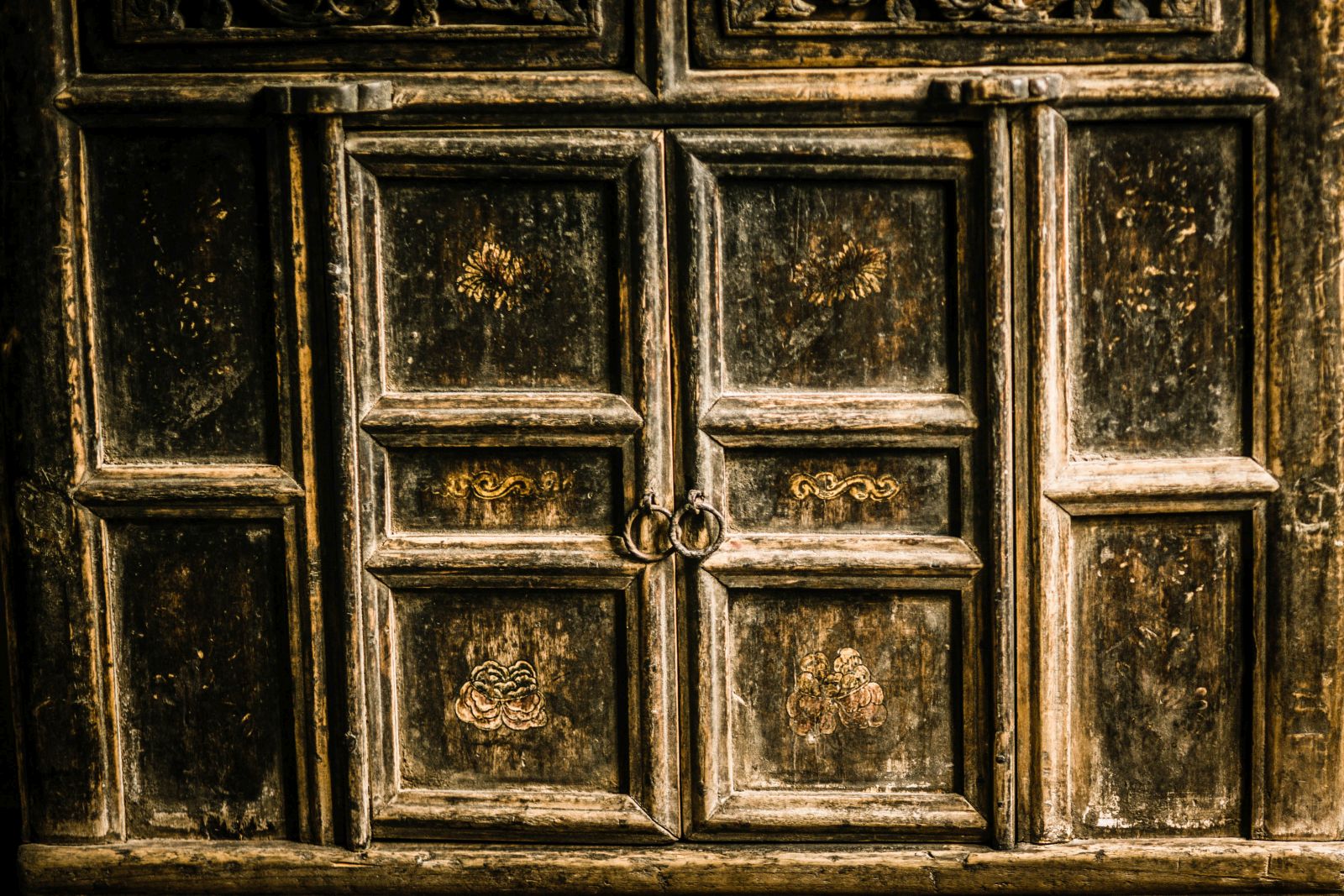 Traditional wood detail at Phum Baitang villas in Cambodia