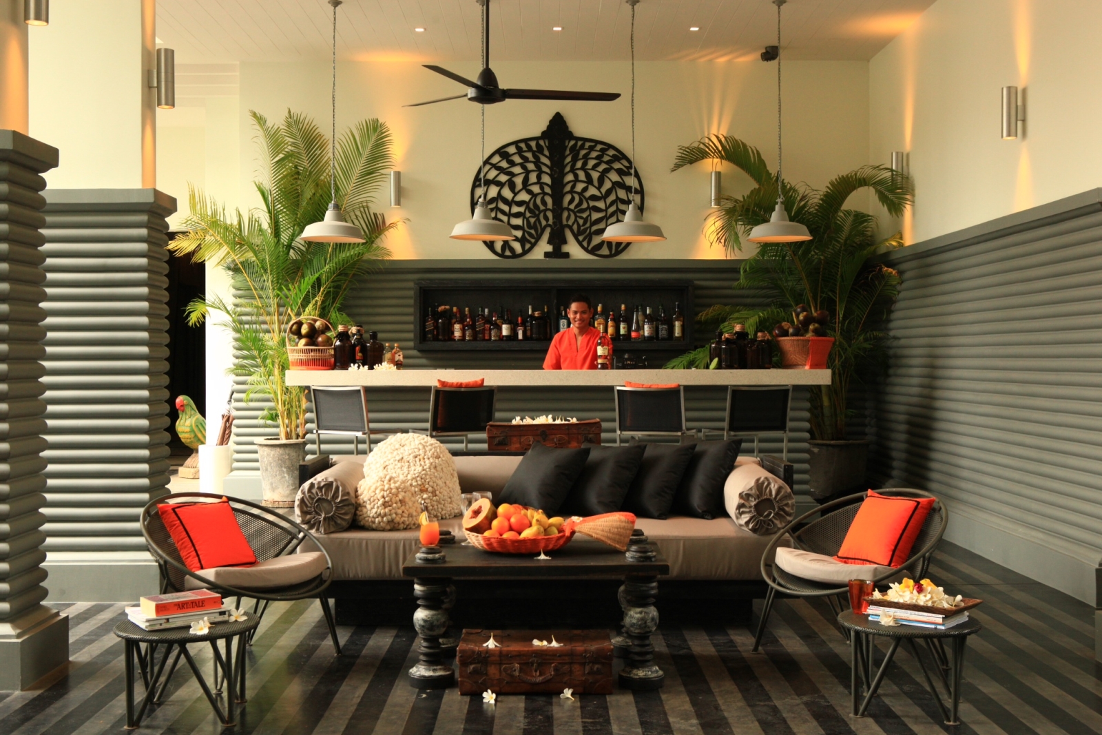 Lounge area at Shinta Mani Angkor with bar 