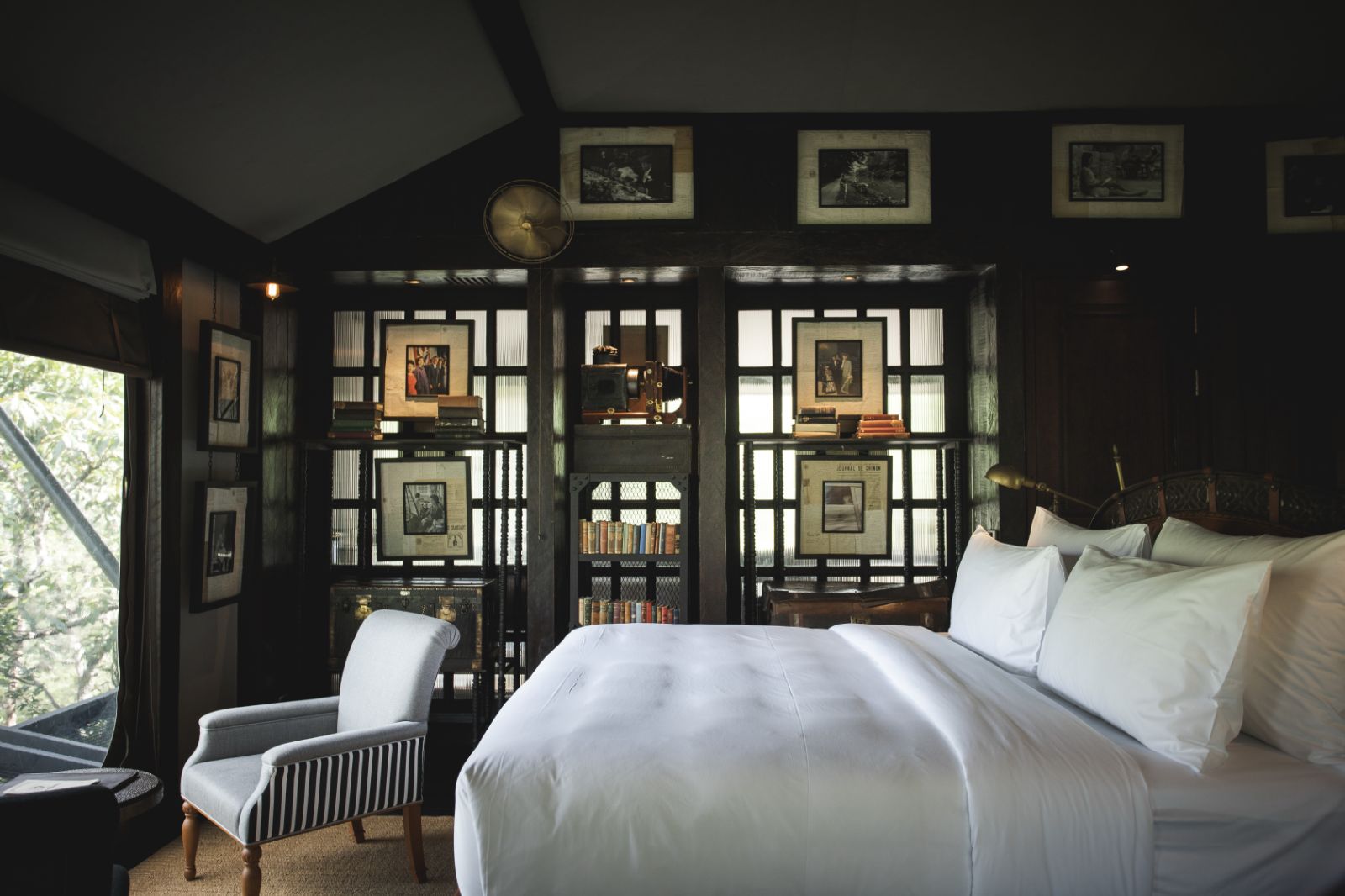Bedroom at Luxury resort Shinta Mani Wild 