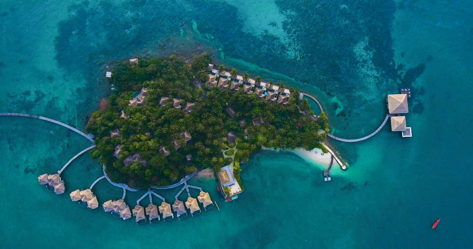 Aerial view of Song Saa Private Island 