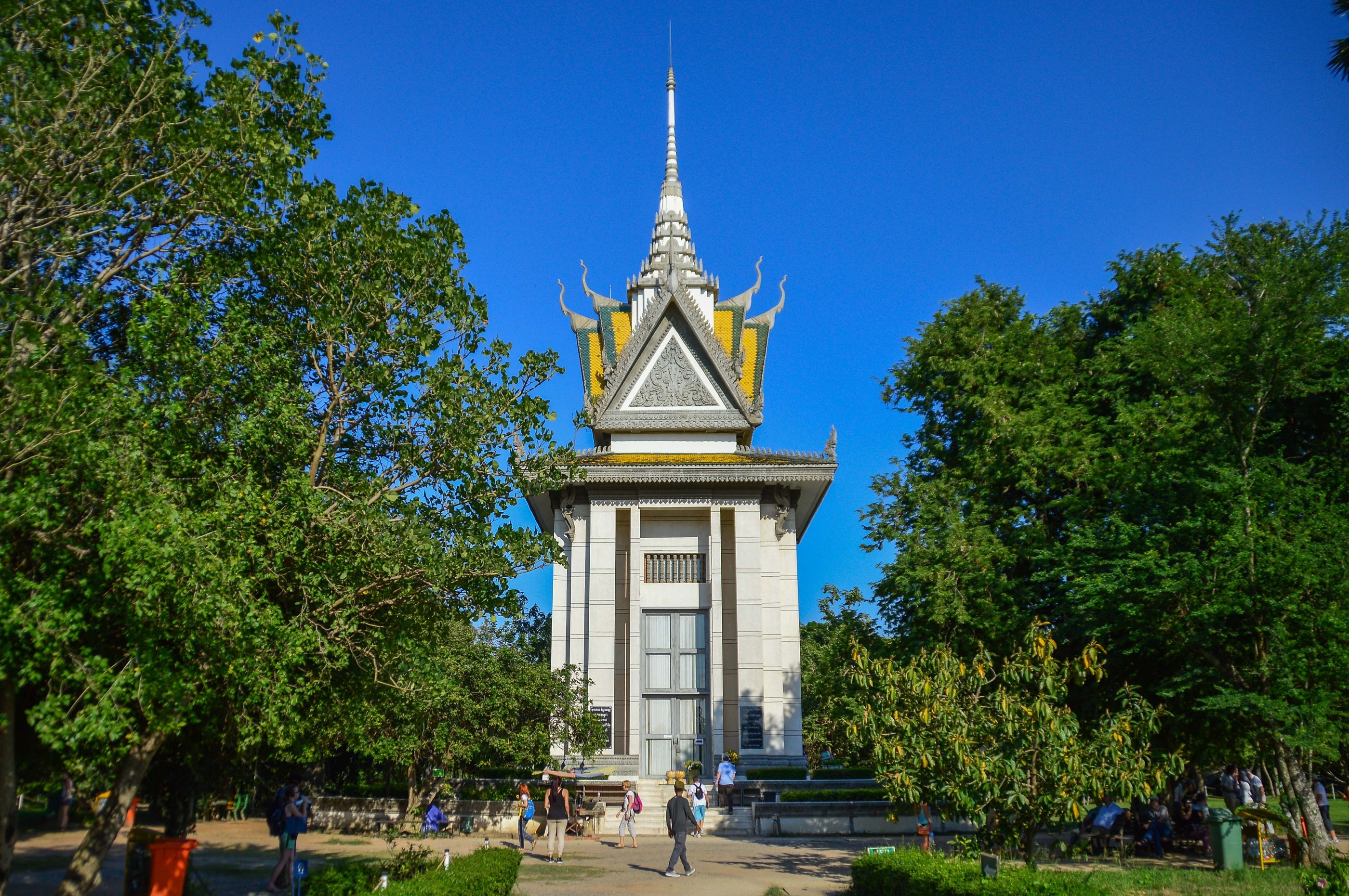 Phnom Penh skull filled stupa