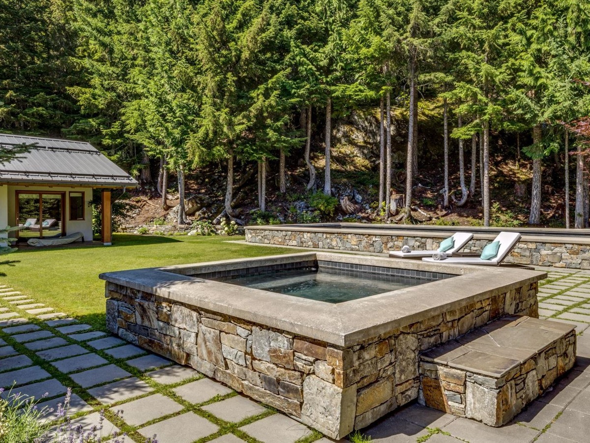 Private jacuzzi at luxury private home The Belmont Estate in Whistler, Canada
