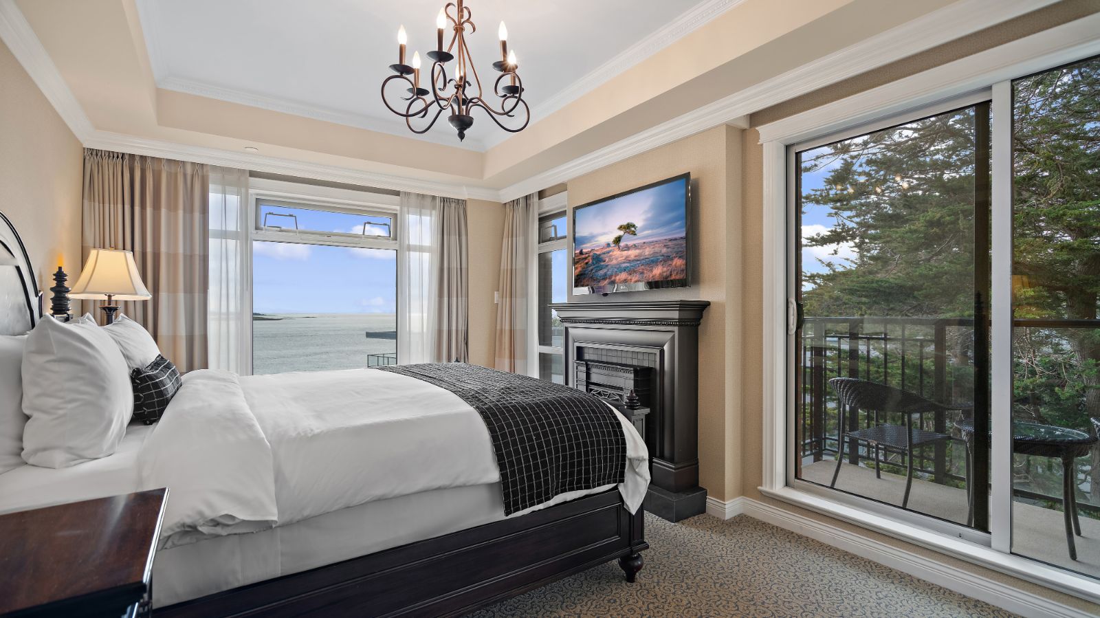 Guest suite at The Oak Bay Beach Hotel on Vancouver Island in Canada