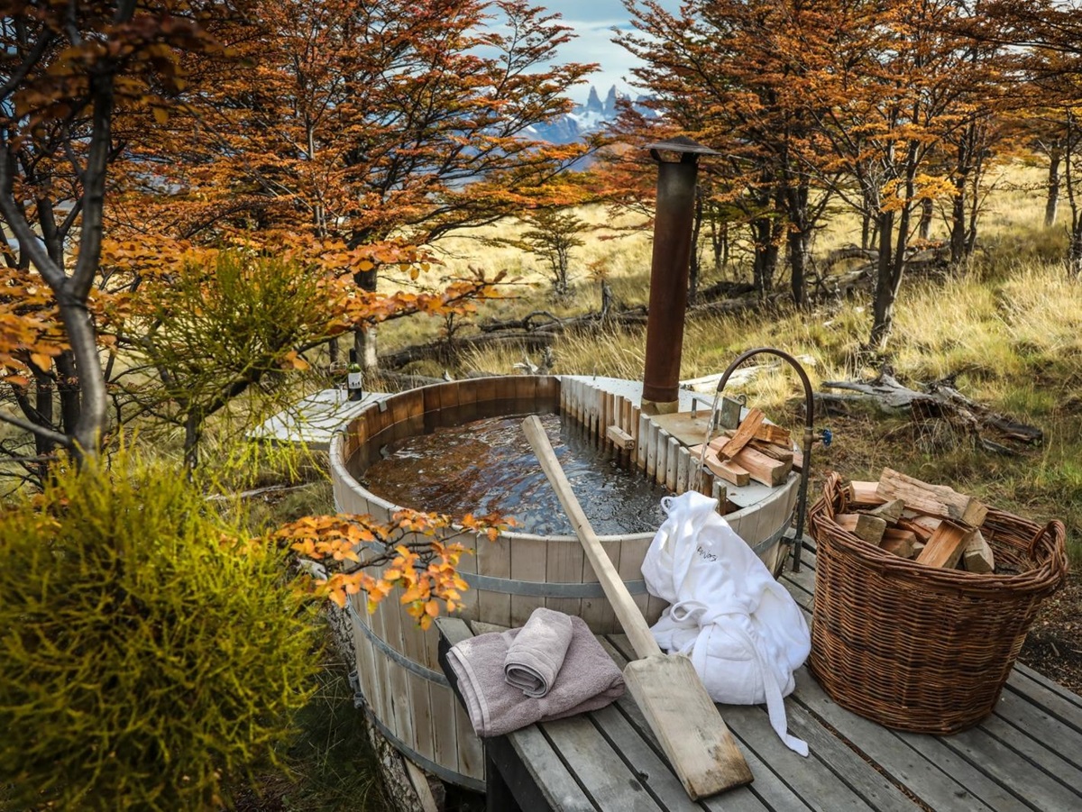 Outdoor wooden bathtub