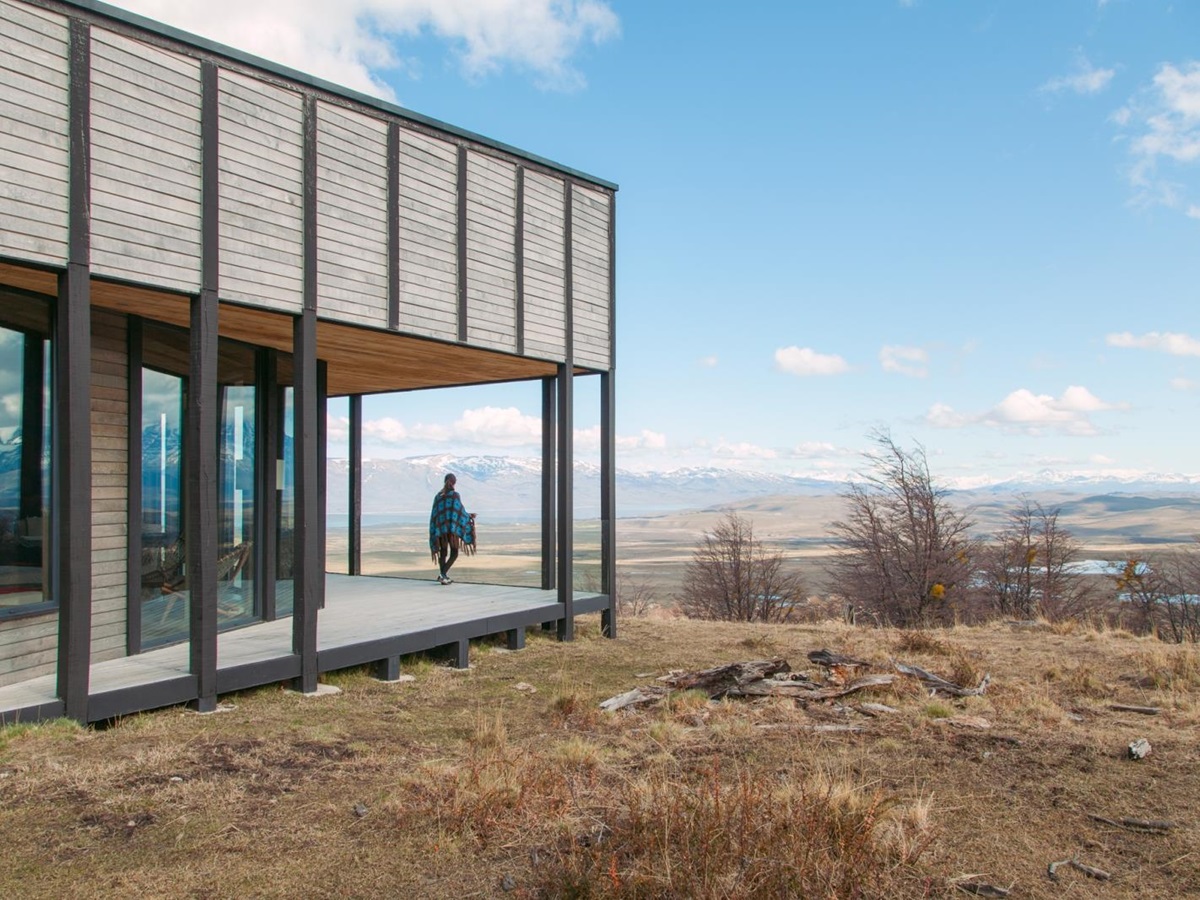 Exterior of the lodge with views