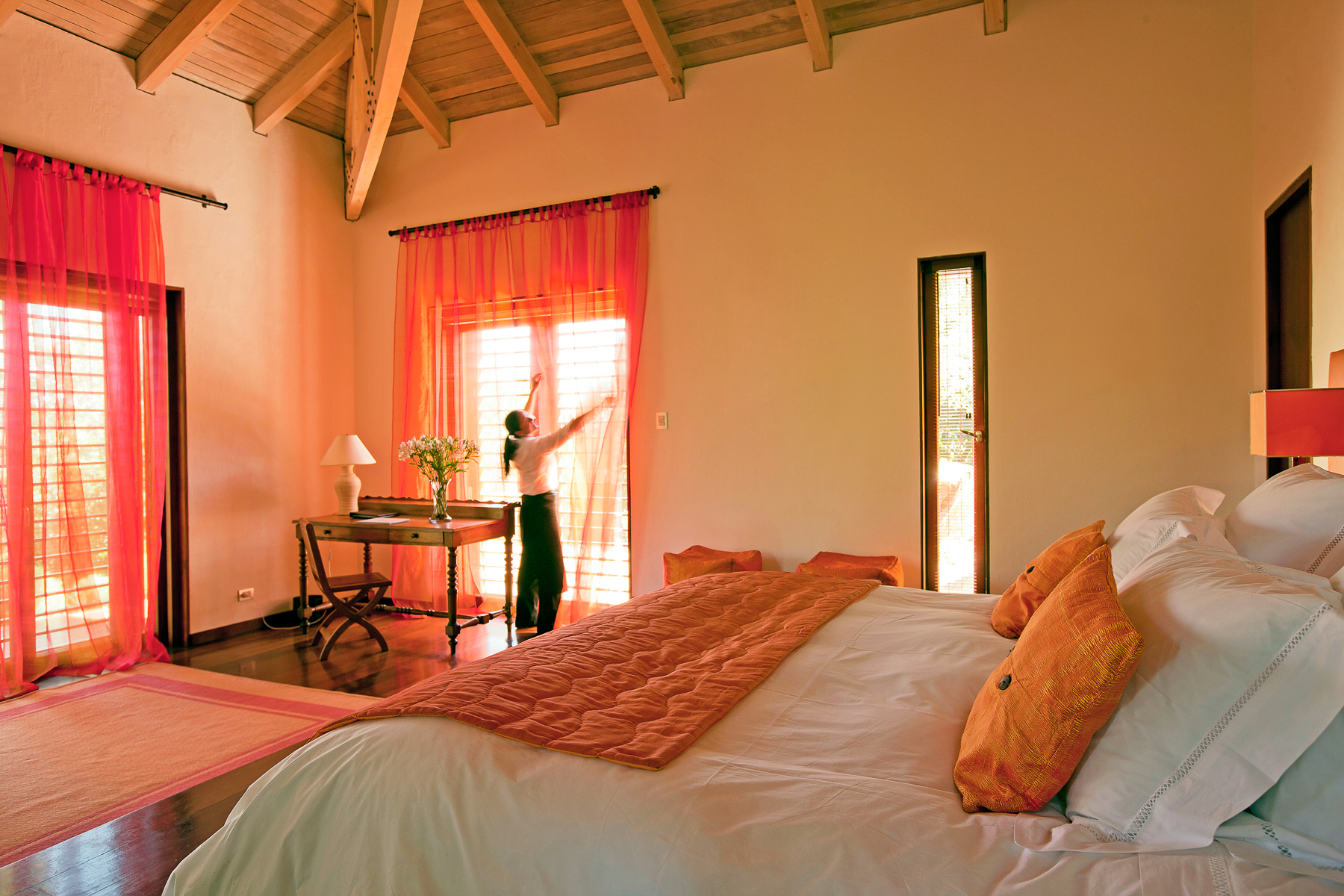 A guest bedroom at Clos Apalta residence in the Colchagua Valley in Chile