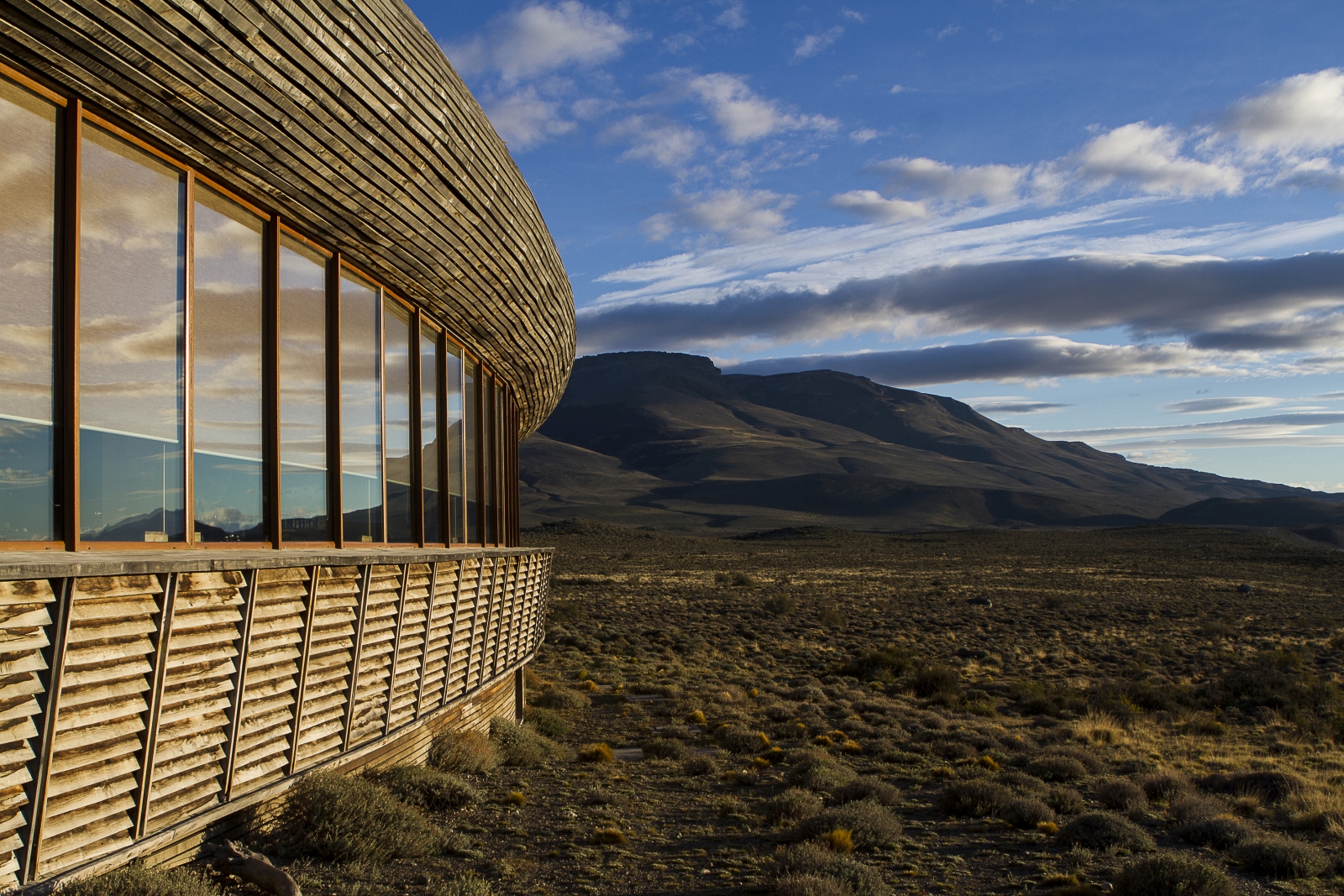 Exterior of Tierra Patagonia and landscape