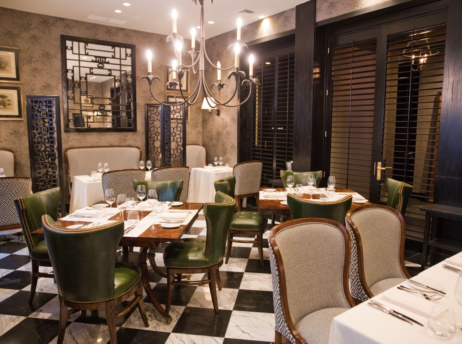 Restaurant seating area at the Singular hotel in Chile de Santiago