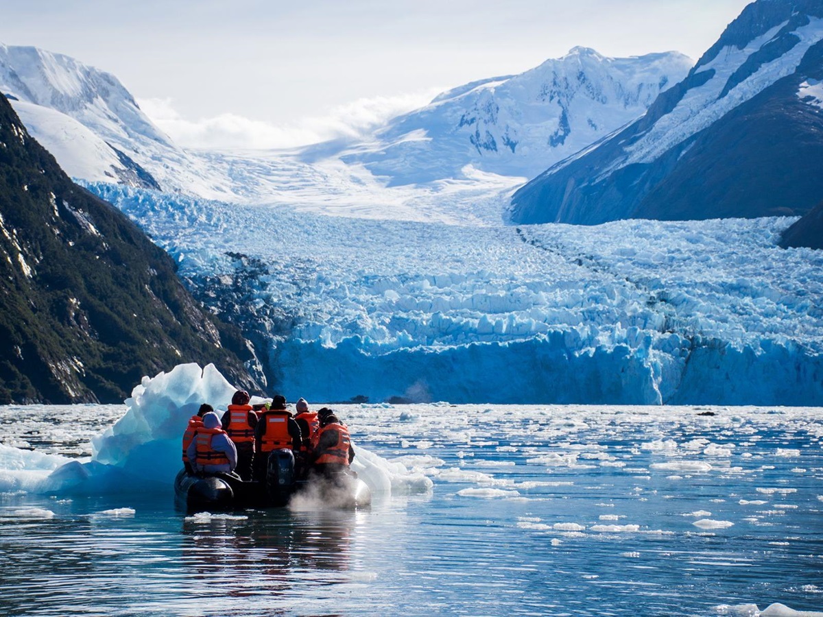 Guests of the Stella Australis in Patagonia on an iceberg and glacier Zodiac cruise