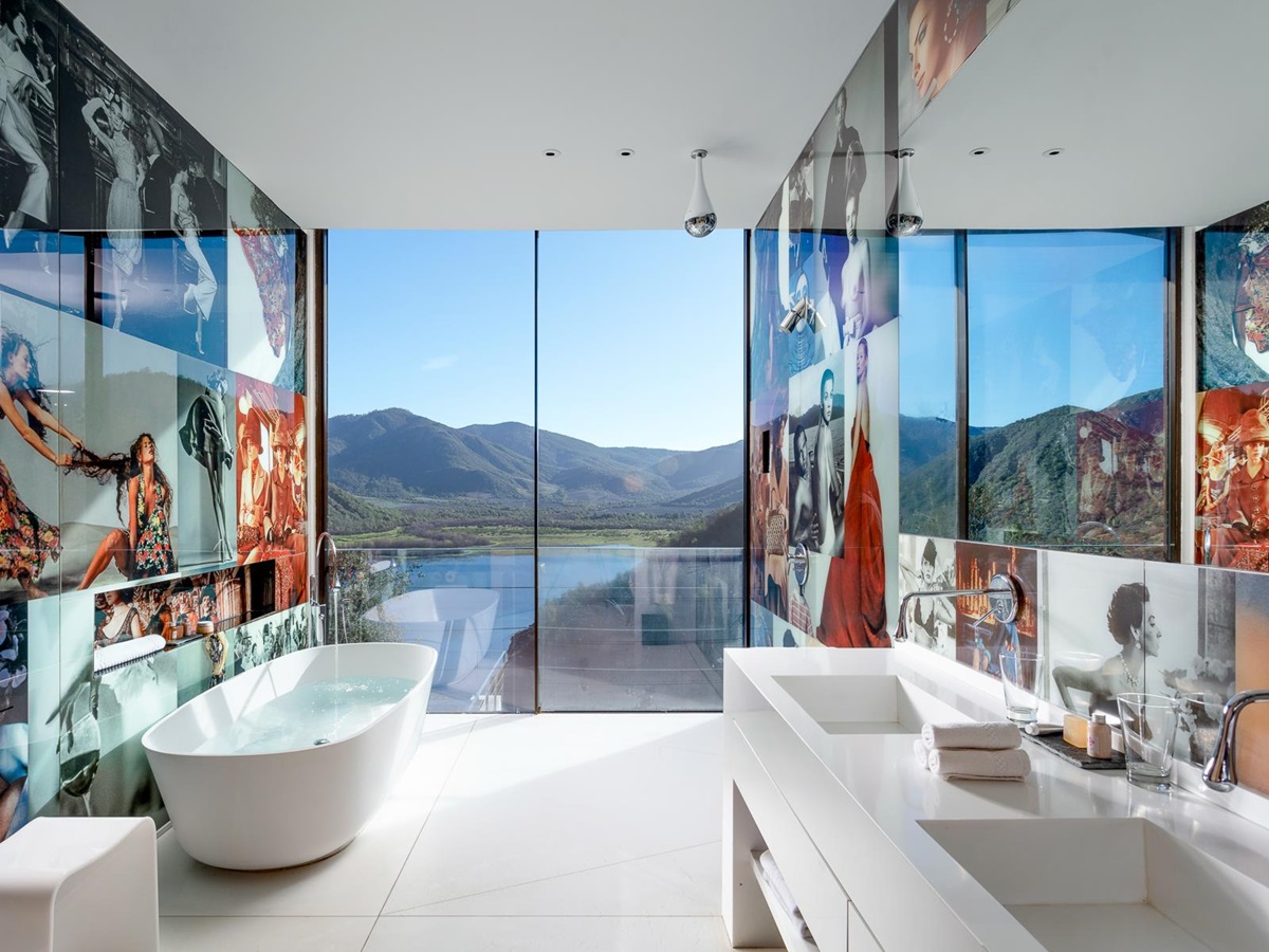 Hermes Suite bathroom at Hotel VIK in Chile