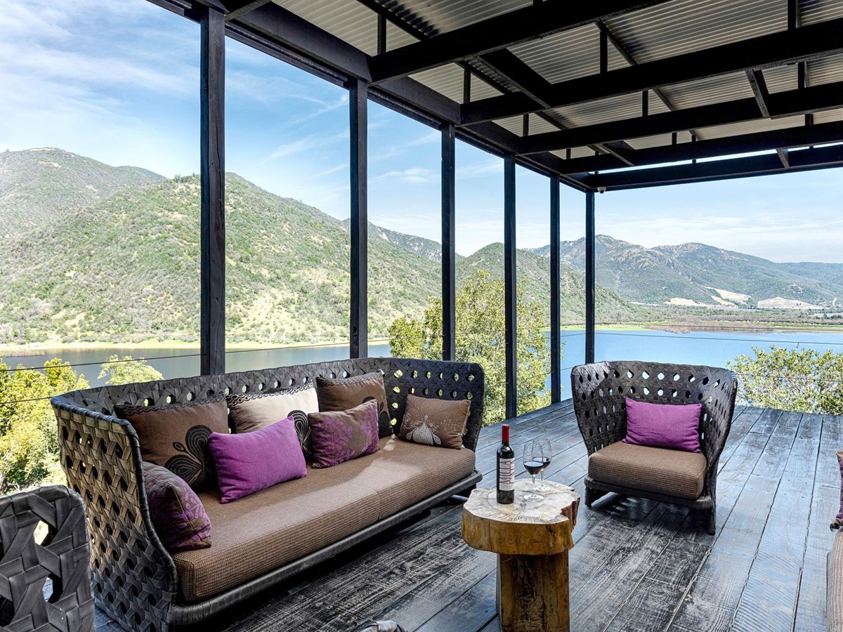 Terrace in the Teraza Lodge at Hotel VIK in Chile