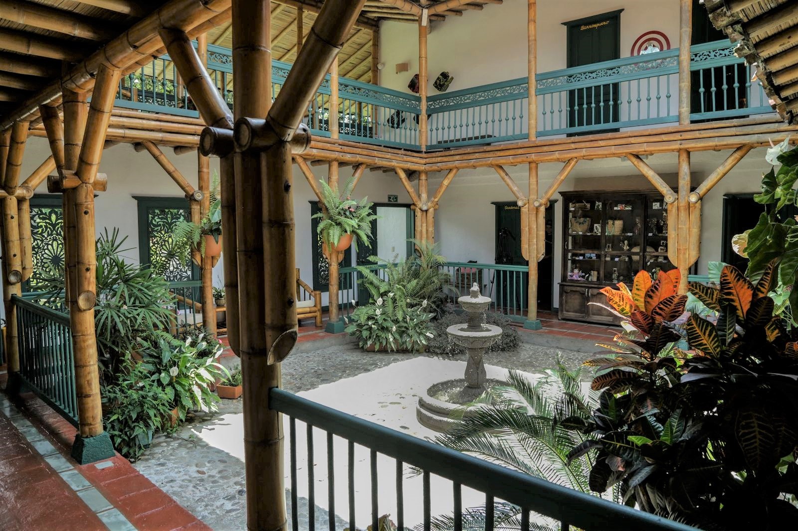 Fountain courtyard at Hacienda Bambusa in Colombia's coffee region