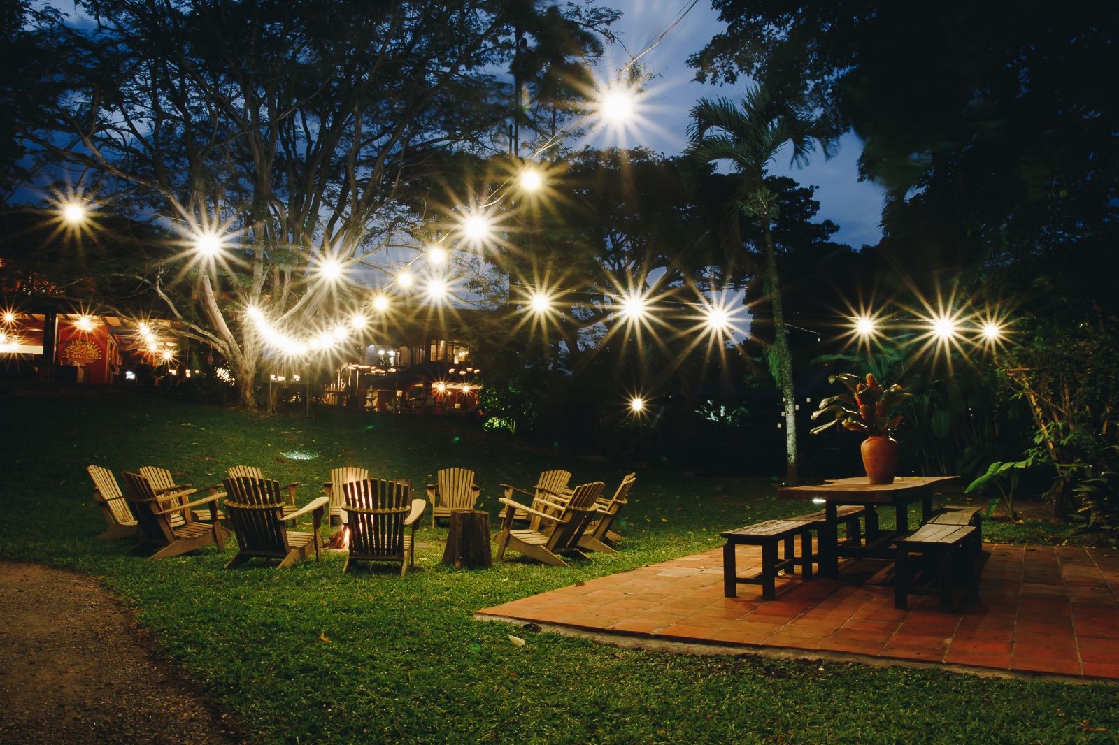 Gardens lit up at night time at Hotel Boutique Sazagua in Colombia's coffee region