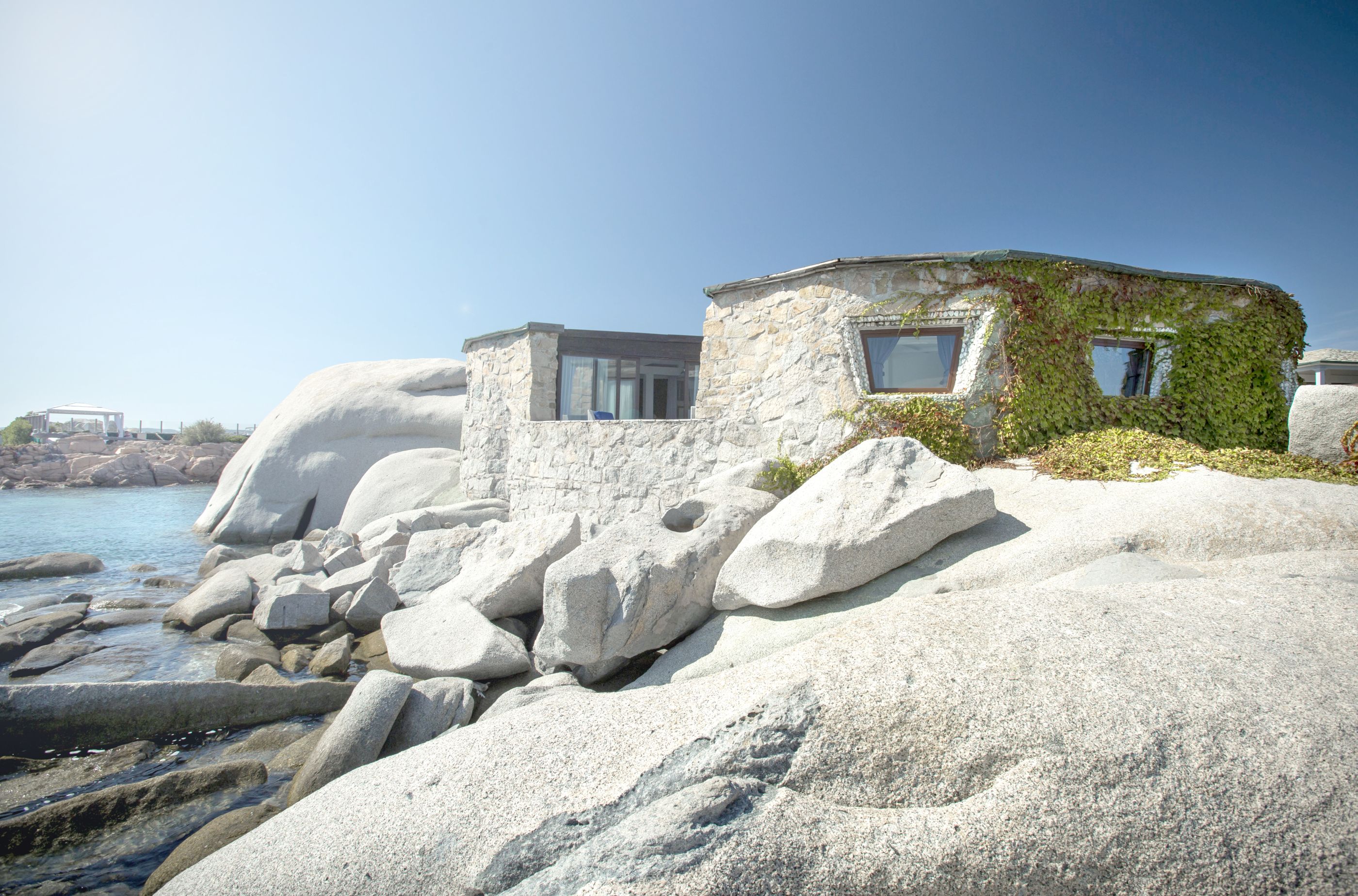 white rocks on the exterior of Hotel  & Spa des Pecheurs, Corsica, France